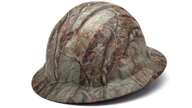 Rental store for HYDRO DIPPED REALTREE CAMO MATTE in Spartanburg SC